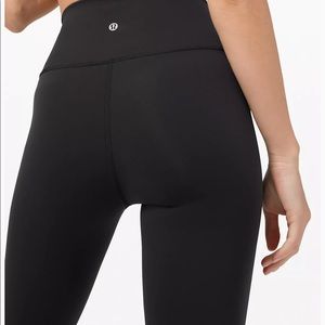 Wunder Train High-Rise Crop 21"